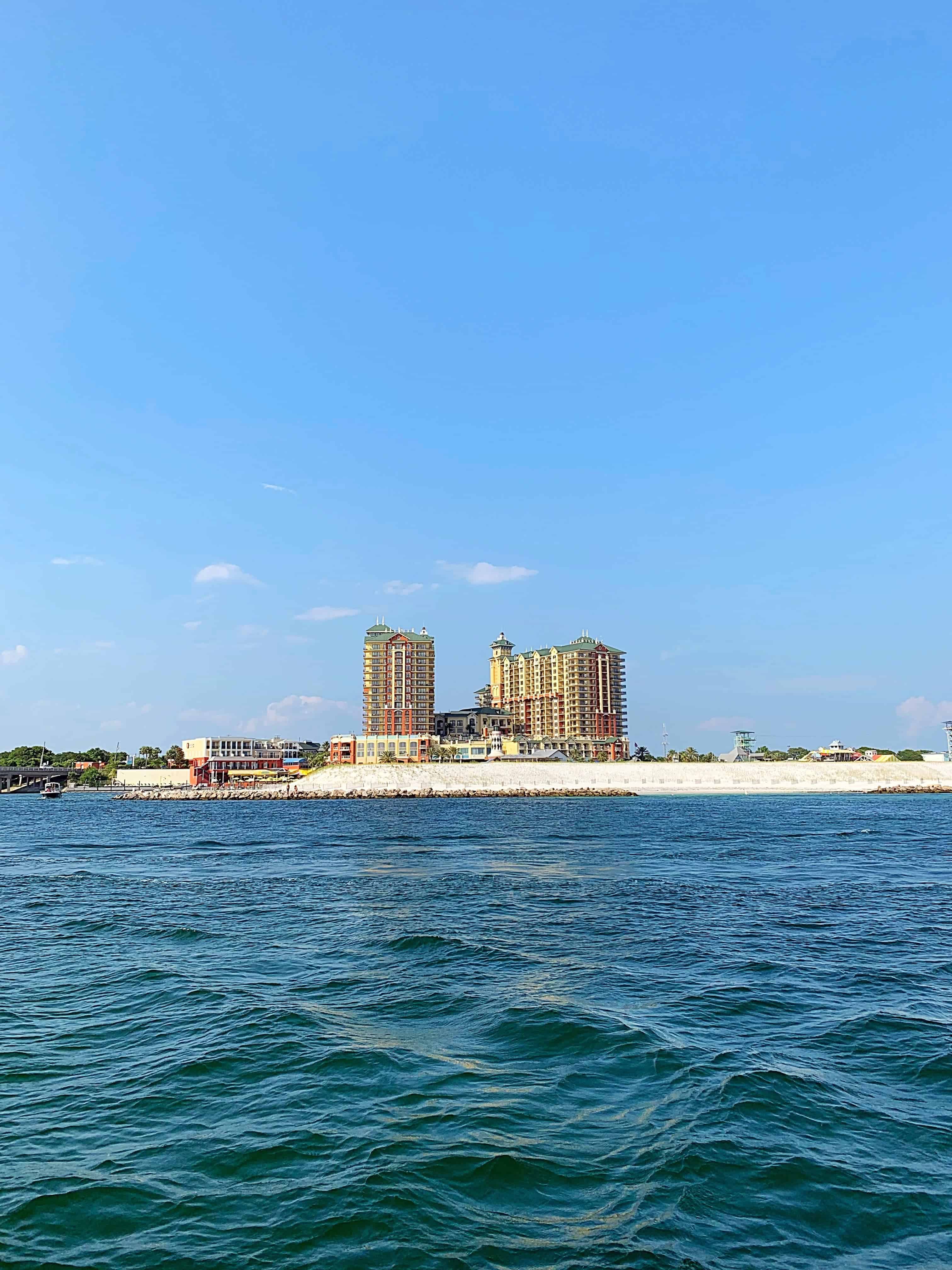 Sharing a recap of our family's first florida beach vacation to Seagrove Beach, FL. Check out the gorgeous beach, where we stayed, and what to see and do! #floridavacation #beachvacation #seagrovebeach