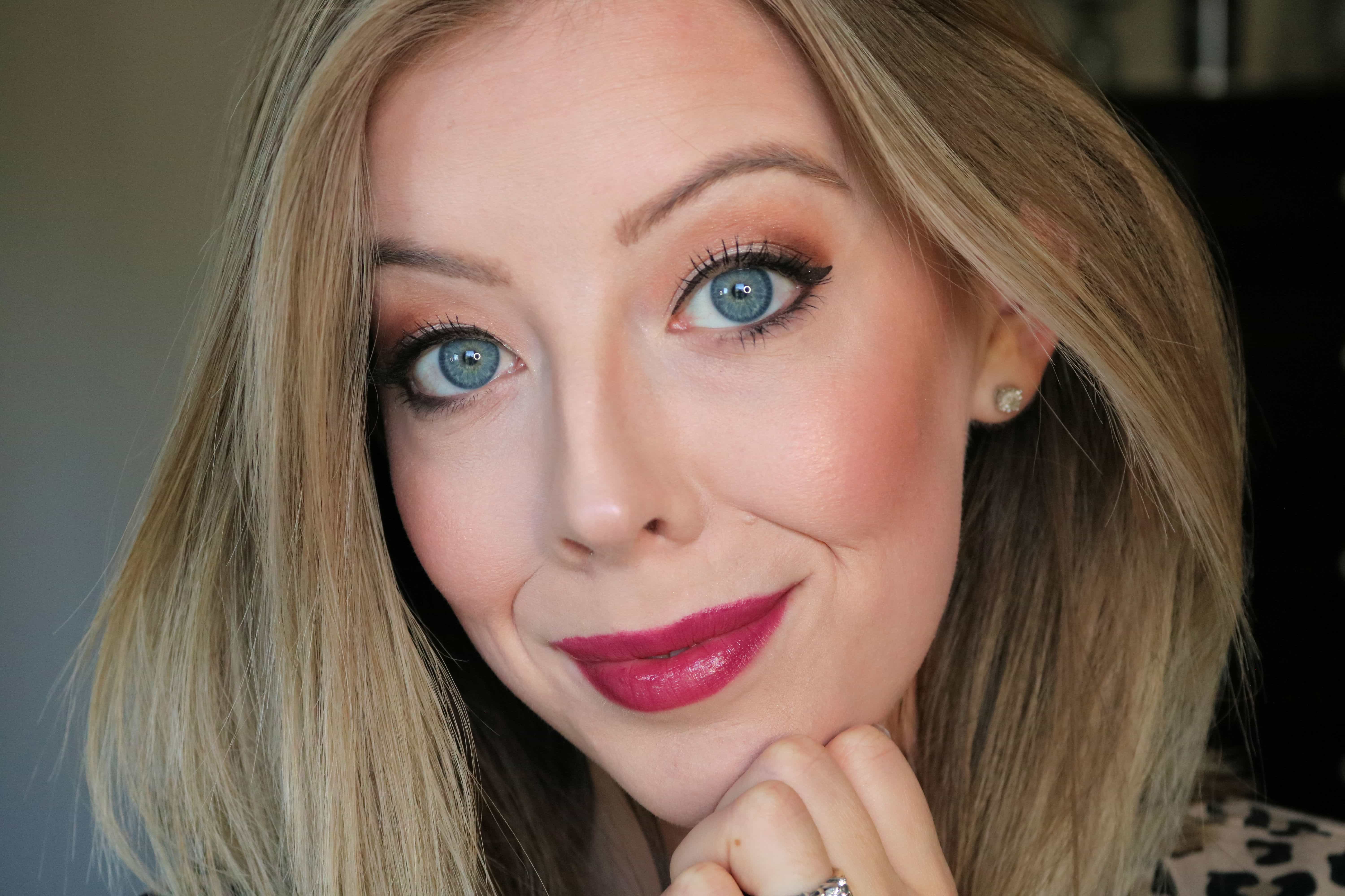 Check out my easy brown smokey eye makeup tutorial using the new Physicians Formula Ultimate Butter Collection! I'm also sharing a full review of this new drugstore makeup collection with swatches! #ad #physiciansformula #makeuptutorial #smokeyeye #eyemakeup #drugstoremakeup