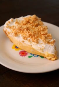 Easy No Bake Peanut Butter Pudding Pie