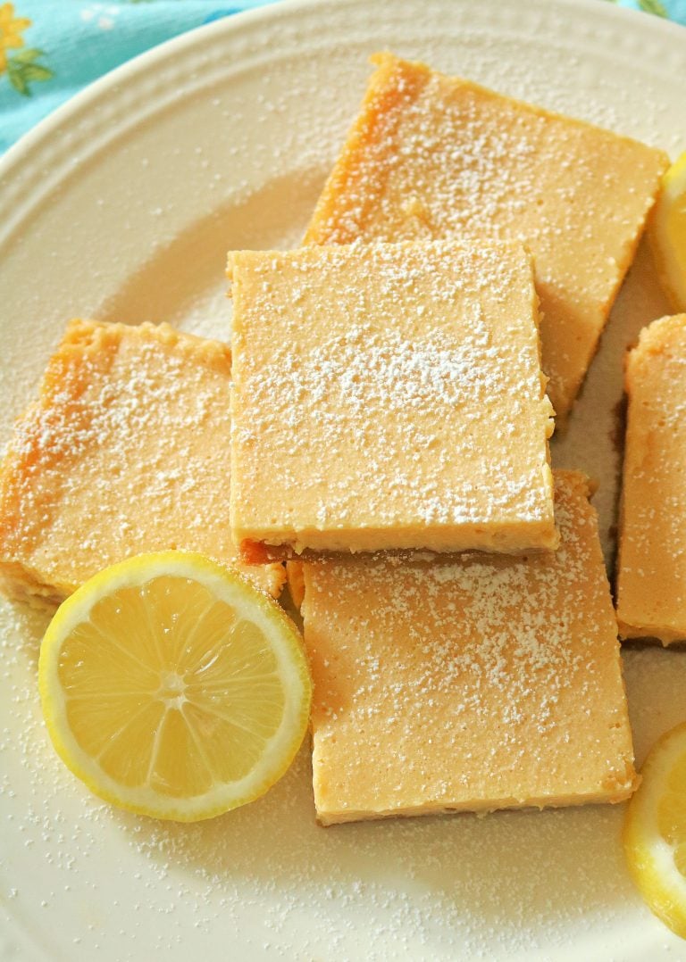 Easy Lemon Bars with Graham Cracker Crust