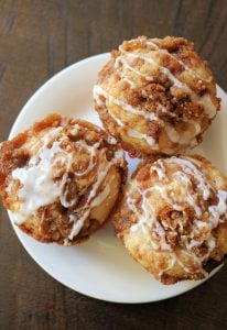 Easy Cinnamon Coffee Cake Muffins Recipe