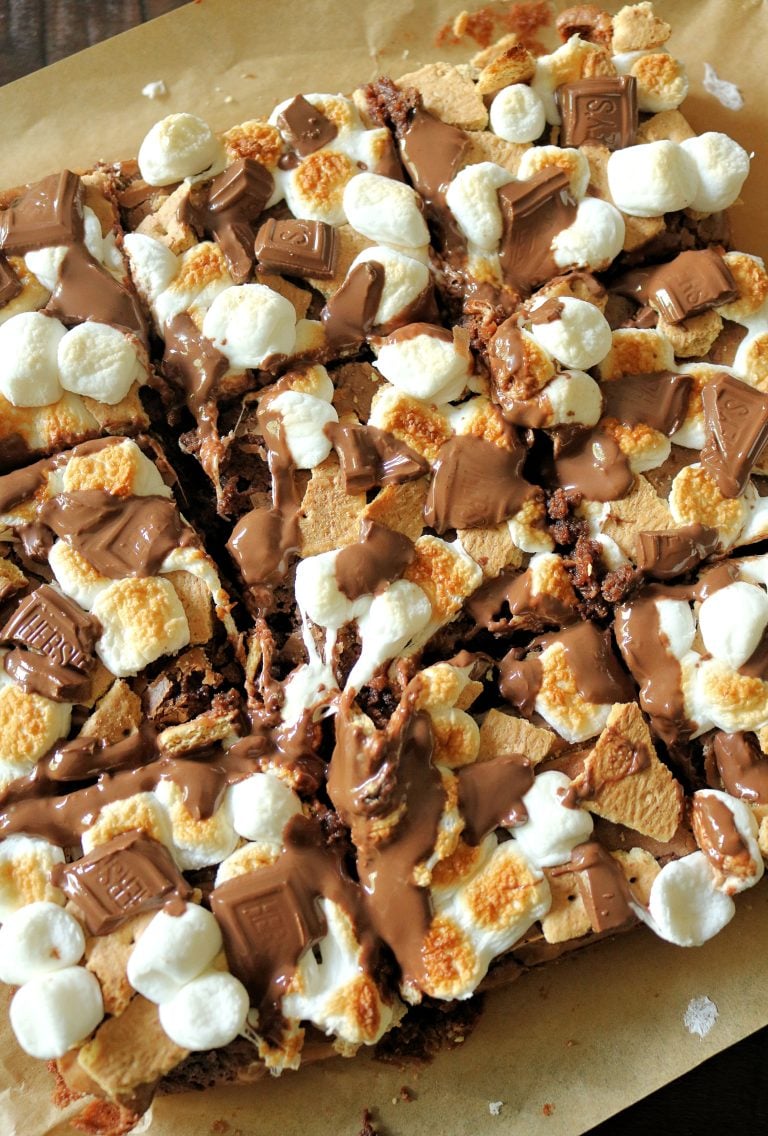 Easy Fudge S’mores Brownies
